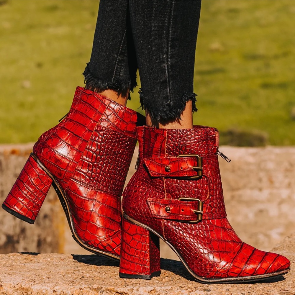 NOT FOR SALE.  ISO!! Freebird by Steven JOEY RED CROCO SIZE 10 new